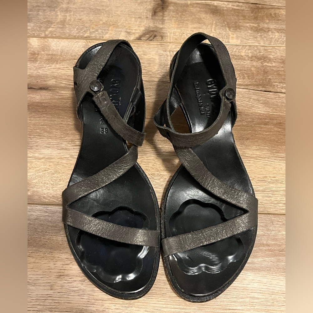 CyDwoq Vintage Artisan Leather Sandals 38 (US 7.5/8)